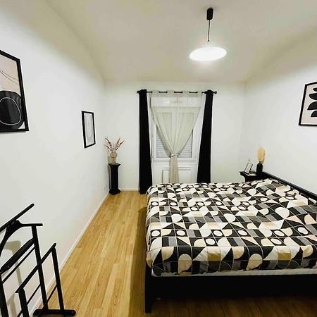 Superbe Duplex Cosy Apartment แร็งส์ ภายนอก รูปภาพ